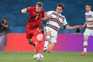 Những lợi ích khi tìm hiểu về dự đoán kèo bóng đá hôm nay