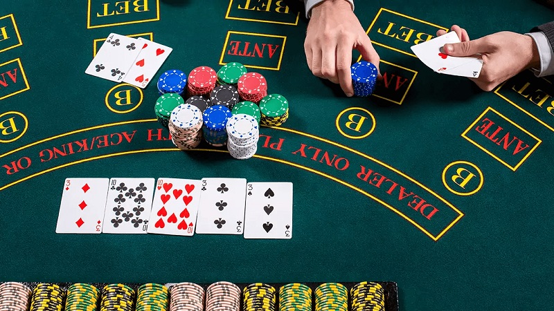 Bản Chất Của Chiến Thuật Bluff Trong Poker Sunwin